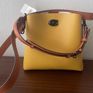 Coach Leather Willow Bucket Bag